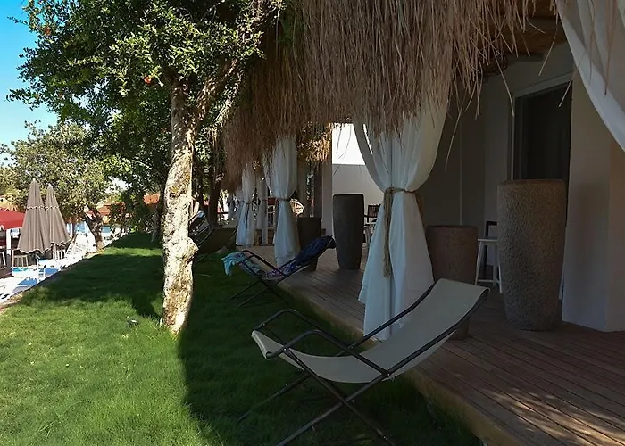 Moon Beach Hotel