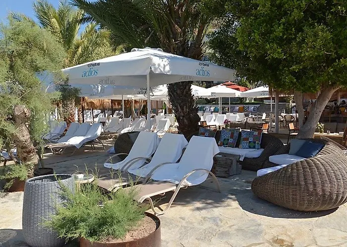 Moon Beach Hotel