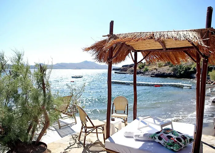 Moon Beach Hotel